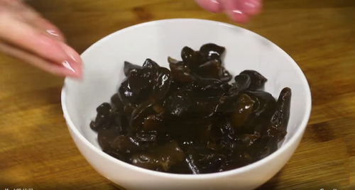 腐竹怎么做好吃(腐竹凉拌的做法)插图2