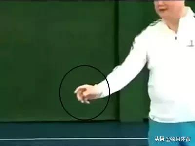 球拍捡球(有什么好的办法取球)插图11