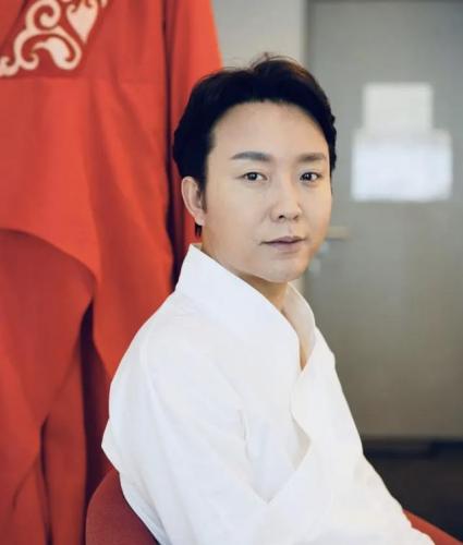 辽阳豪华酒吧排名前十(辽阳有演艺的酒吧吗)插图30