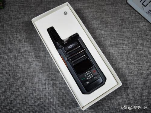 对讲机耳机(不同型号对讲机怎么配对)插图1