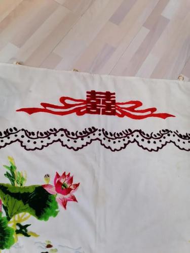 刺绣门帘(民国晚期绣花丝绸刺绣大门帘全图)插图4
