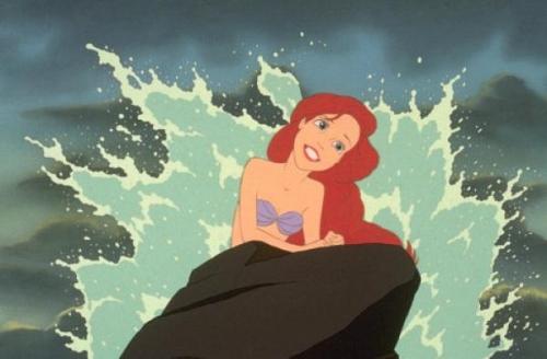 海的女儿中的美人鱼(海的女儿中王子娶了谁)插图1