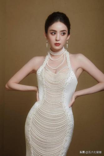 古力娜扎(古力娜扎惊艳写真集)插图1