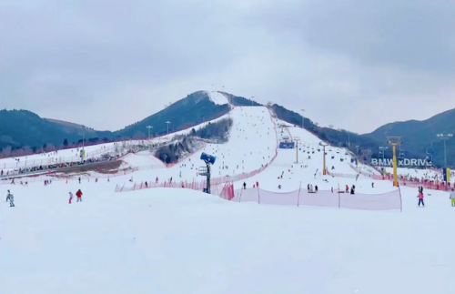 北京滑雪场哪个好(北京滑雪场包含酒店)插图7