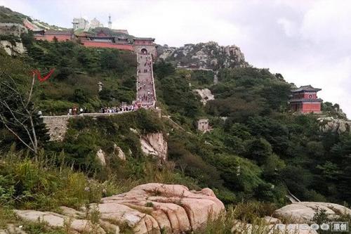 泰安旅游景点(泰安老街)插图1