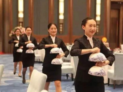长沙国宴餐厅排名前十(国宴一桌菜多少钱)插图2