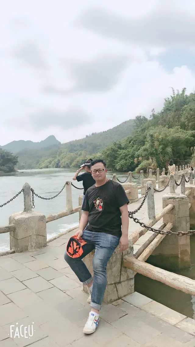 广西现代画家排名前十(广西著名画家前十名)插图7