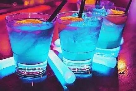 南充草坪酒吧排名前十(南充space酒吧白土坝店店长)插图25