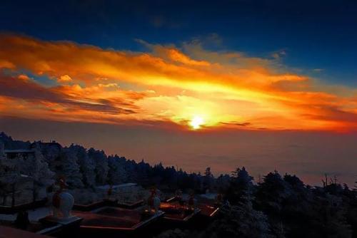 峨眉山风景图片(青城山风景图)插图8
