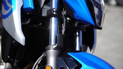春风650(春风系列摩托车)插图6