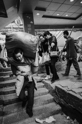重庆朝天门服装批发(朝天门圣名服装批发)插图15