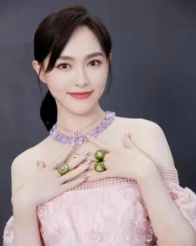 唐嫣个人资料(唐嫣一共生了几个孩子)插图2