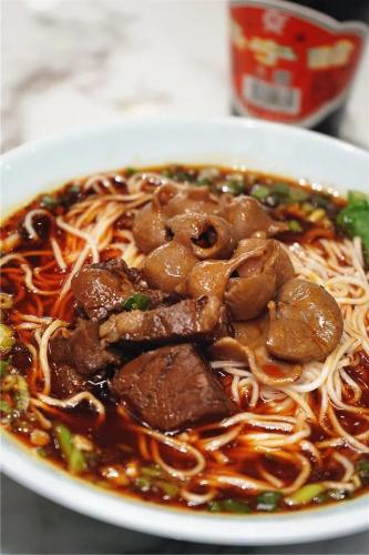青岛吃面小店排名前十(小吃加盟店排行榜)插图22