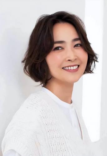 减龄短发(圆脸150小个子发型图片)插图7