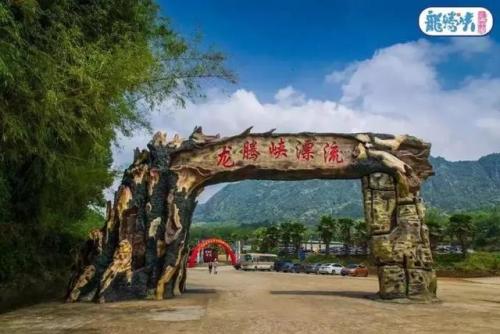 水上游乐(水上乐园的设施有哪些)插图4
