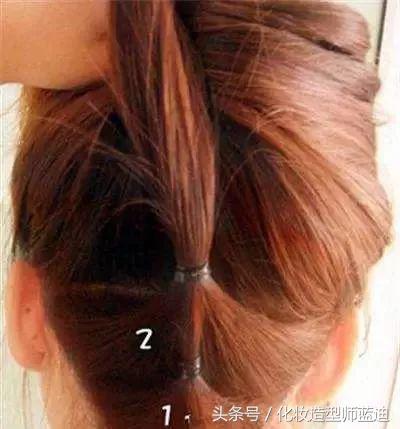 花苞头扎法步骤(盘发图解)插图7