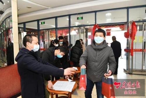 东阳中国木雕城(东阳红木家具批发市场)插图8