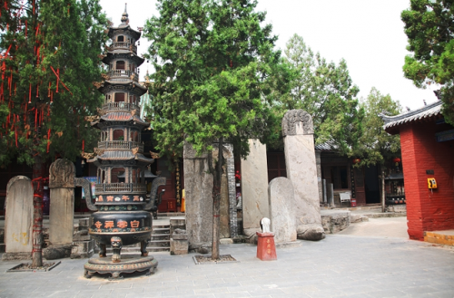 河南庙宇排名前十图片(河南内很灵验的庙宇)插图1