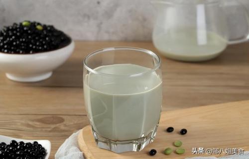 妇女节送妈妈什么礼物好(适合给妈妈送的礼物)插图2