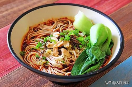 重庆的小面(重庆出名的小面)插图2