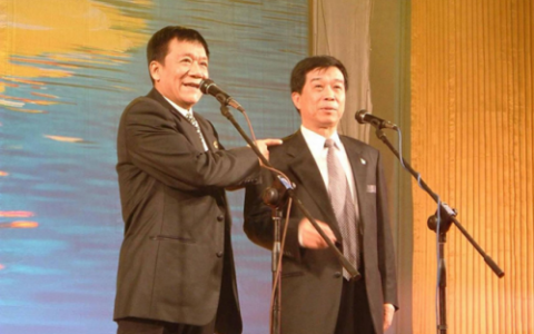 艺术人生侯耀文(艺术人生侯耀文完整版)