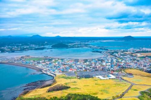 欧洲知名海岛排名前十(全球三大顶级海岛)插图7