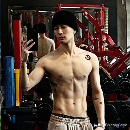 韩国肌肉男(韩国男模特内衣走秀选拔)插图1
