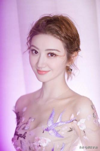 大眼美女明星(古装十大女明星)插图25