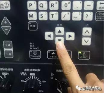 lol重开指令斜杠怎么打(lol三分钟投降命令怎么输入)插图5