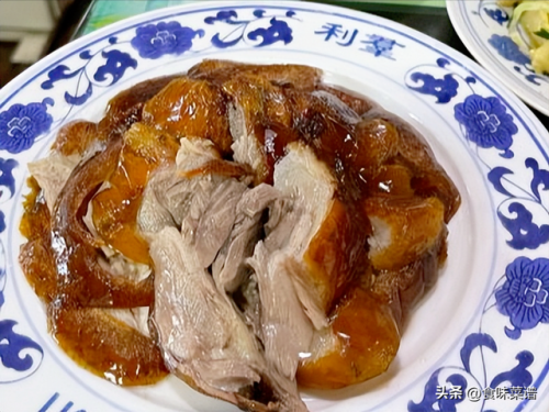 北京烤鸭哪里好吃(全聚德烤鸭多少钱一只)插图22