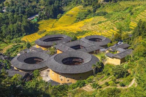 国内旅游推荐(中国不建议前往的国家)插图3