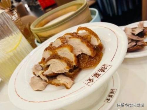 北京烤鸭哪里好吃(全聚德烤鸭多少钱一只)插图4