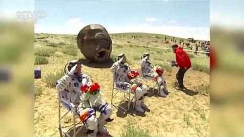 神舟九号(2023神舟十七号发射时间)插图2
