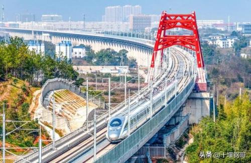 亚洲铁路站排名前十(最大的铁路站)插图1