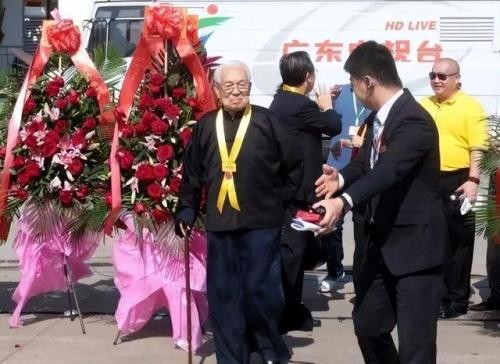 老城风水大师排名前十(王炳程大师教你看农村住房风水)插图11