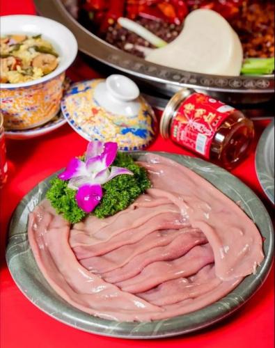 青岛牛油火锅排名前十(牛油火锅底料哪个牌子好吃)插图5