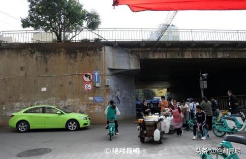 昆明摇滚酒吧排名前十(昆明最好的自唱酒吧)插图36