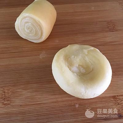 潮式月饼(不同地域的月饼特色)插图7