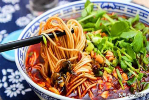 重庆的小面(重庆出名的小面)插图1