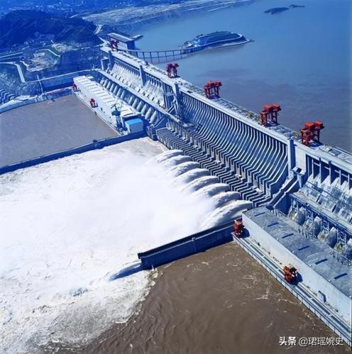 三峡大坝图片(三峡大坝全景图)插图9
