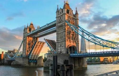 英国伦敦塔桥(英国泰晤士河上的桥)插图20