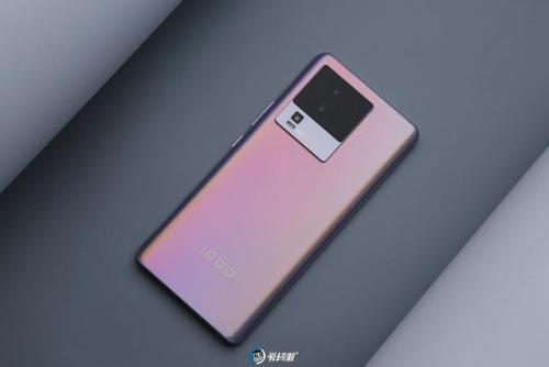 天玑8200(天玑8200对标骁龙多少)插图5