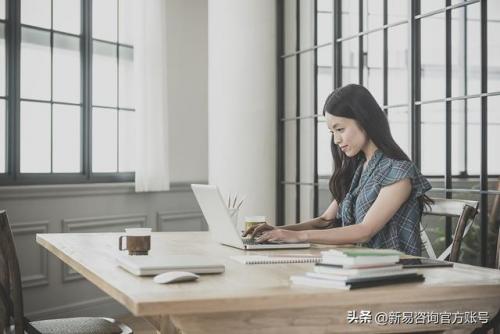 领带夹怎么用(24kgf领带夹价值)插图2