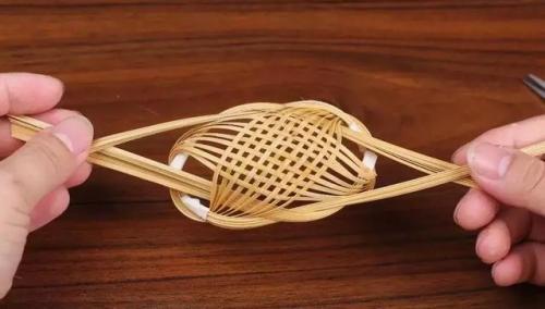簪子怎么用(发簪的使用方法)插图3