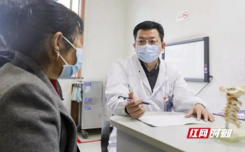 南京脊椎医师排名前十(南京看脊椎腰椎最好的医院)插图