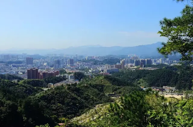 十堰主要山峰排名前十(十堰最高的山)插图12