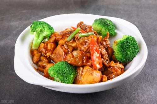 鸡肉市场美食排名前十(鸡肉怎么炒好吃 家常)插图10