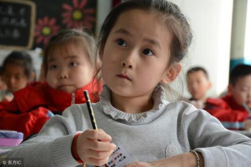 洁白的近义词是什么(洁白的近义词三年级上册)插图1
