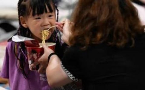 雅安地震事件(雅安地震廖智有孩子了吗)