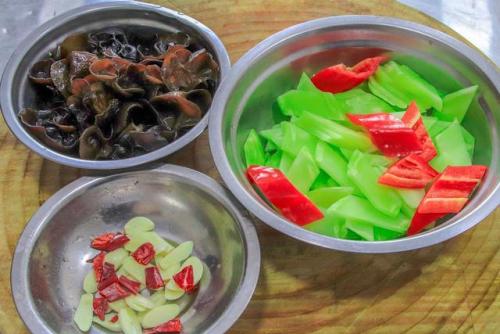 护肝食物排名前十(对肝脏有益的食物)插图10